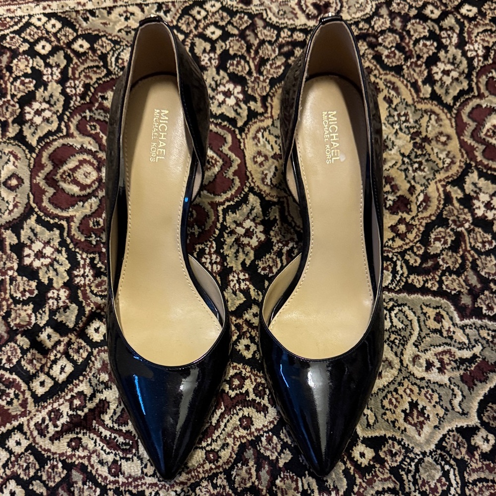 Michael Kors Glossy Leather Black Heels